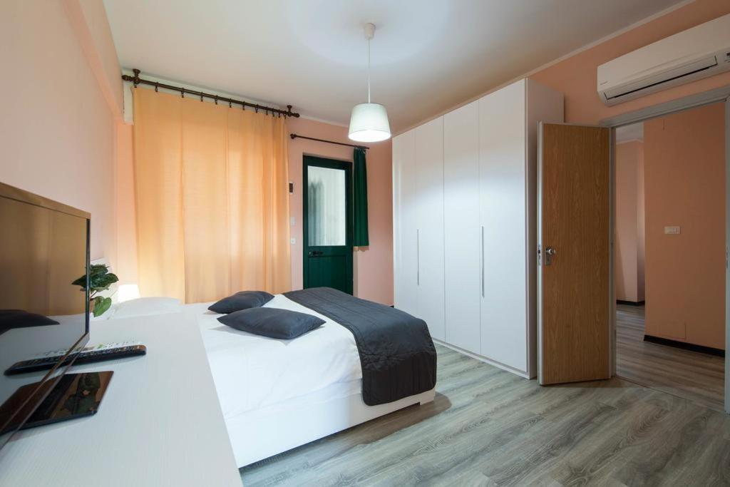 Residence Riviera Mare Pietra Ligure Ngoại thất bức ảnh