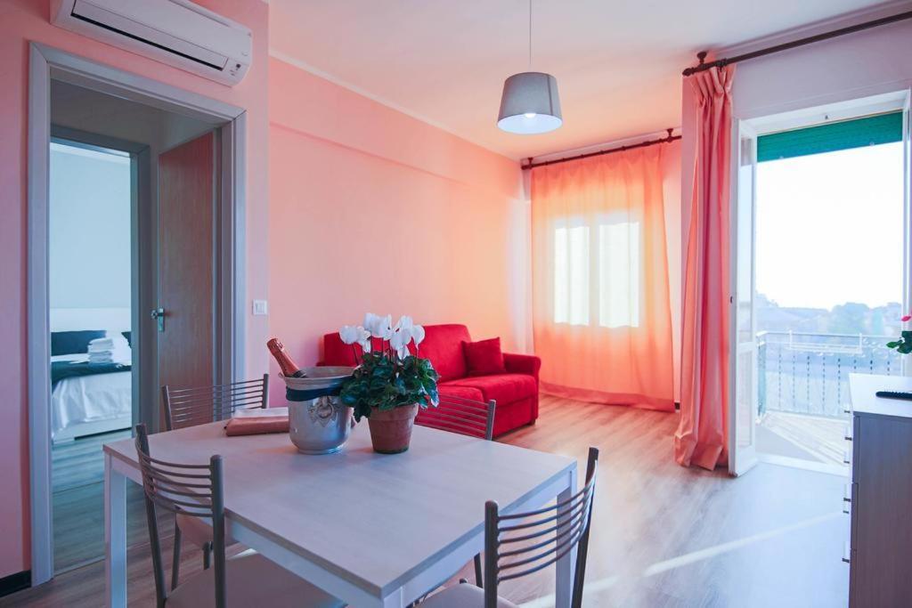 Residence Riviera Mare Pietra Ligure Ngoại thất bức ảnh