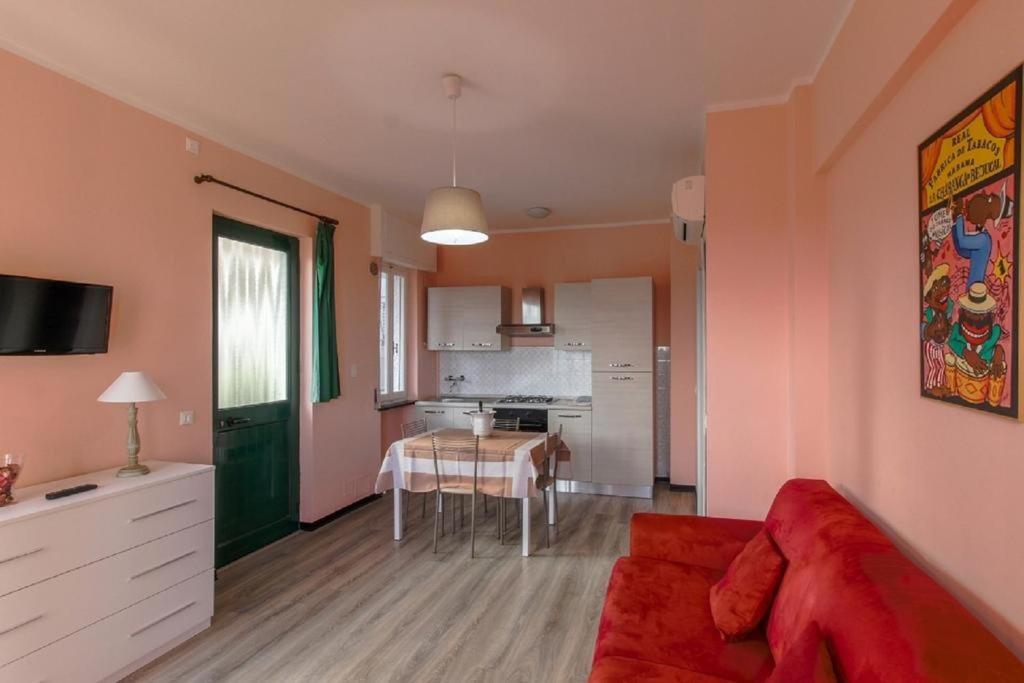 Residence Riviera Mare Pietra Ligure Ngoại thất bức ảnh